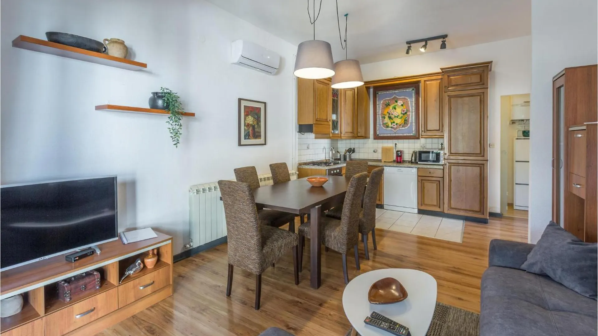 Stunning Apartment In Medulin With Wifi